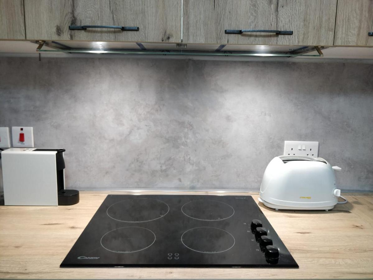 Large Apartment Close To Rocky Beach Mcre1-1 Σλιέμα Εξωτερικό φωτογραφία